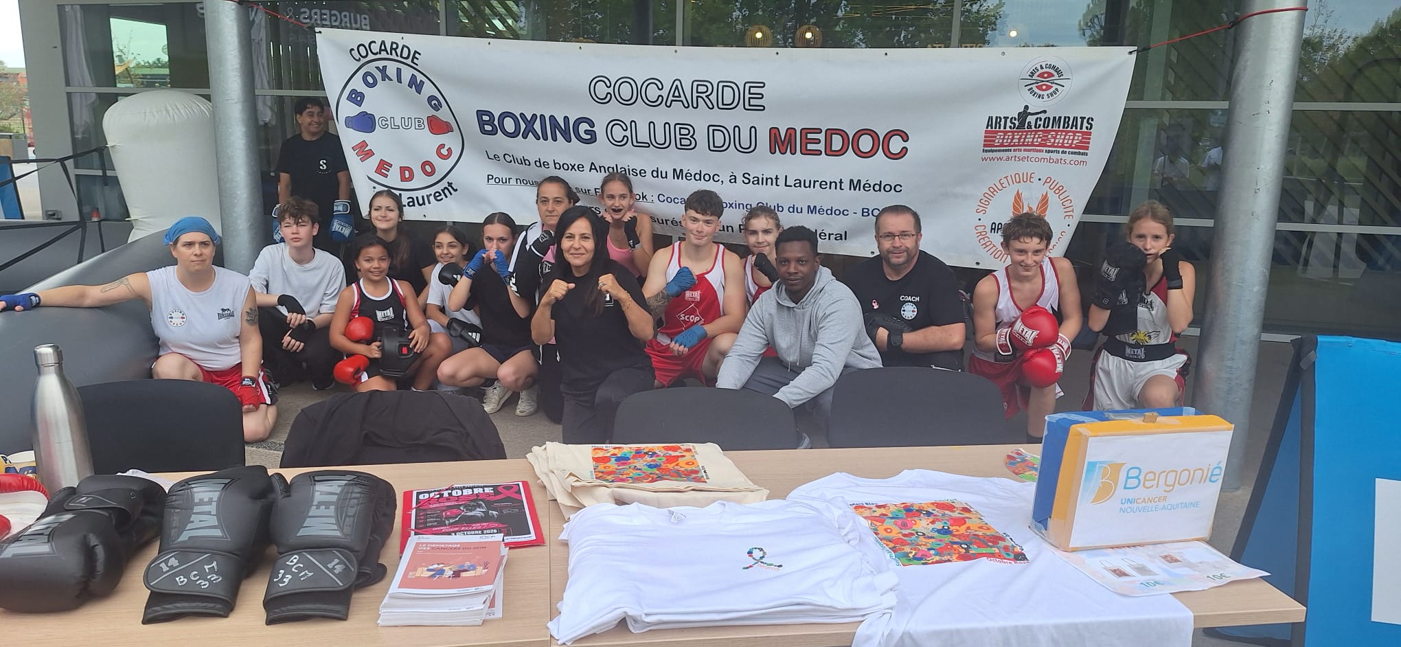 La Cocarde Boxing Club du Médoc se mobilise pour Octobre Rose